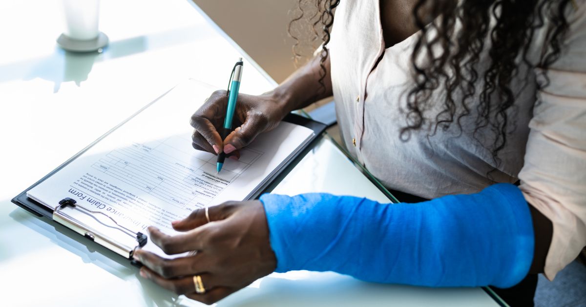 Injured employee filing a workers' comp claim in Connecticut